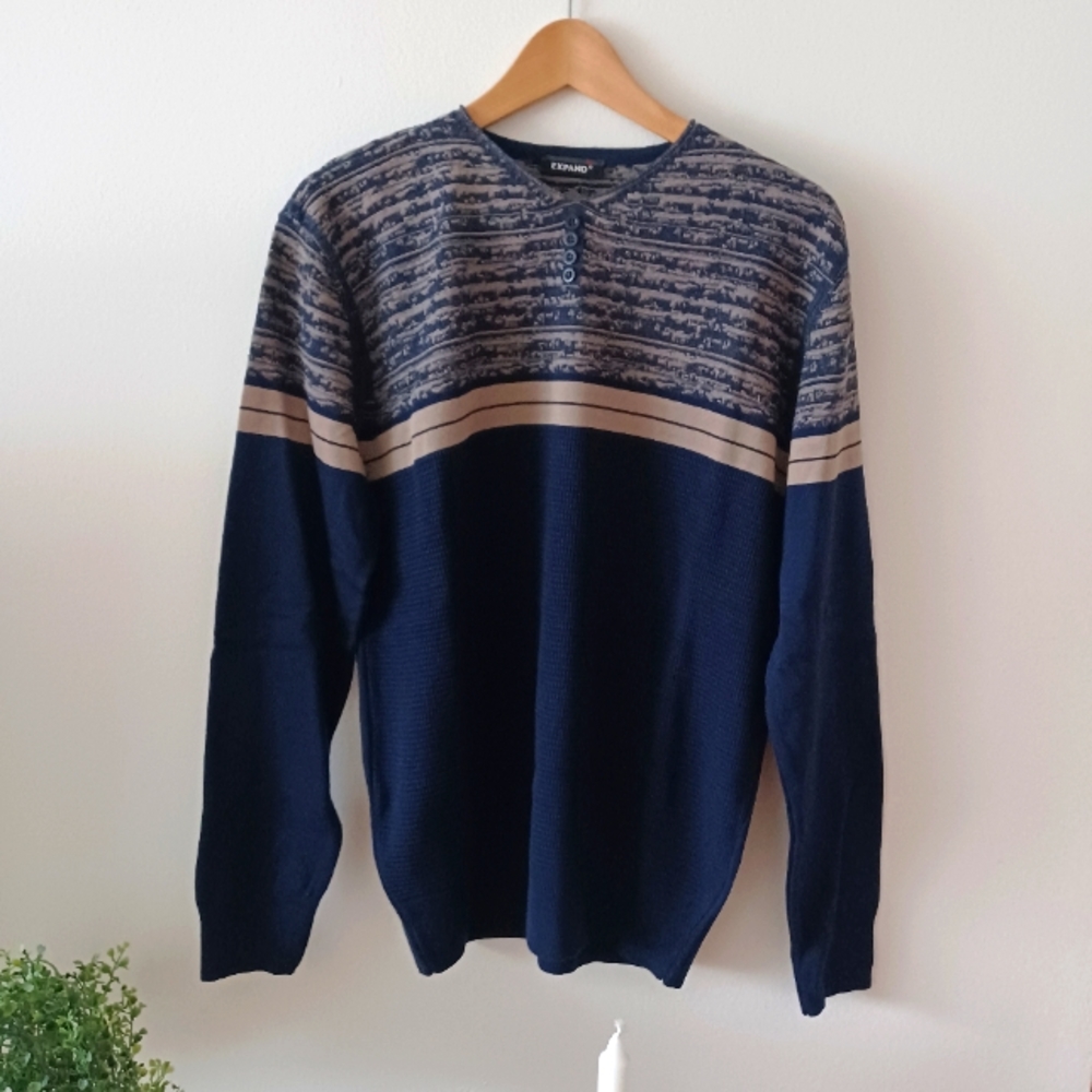 Vintage Men's Merino Wool Blend Navy and Taupe Sweater